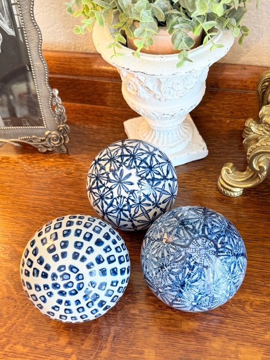 Vintage Other - Blue & White Decorative Ceramic Spheres – Set of 3